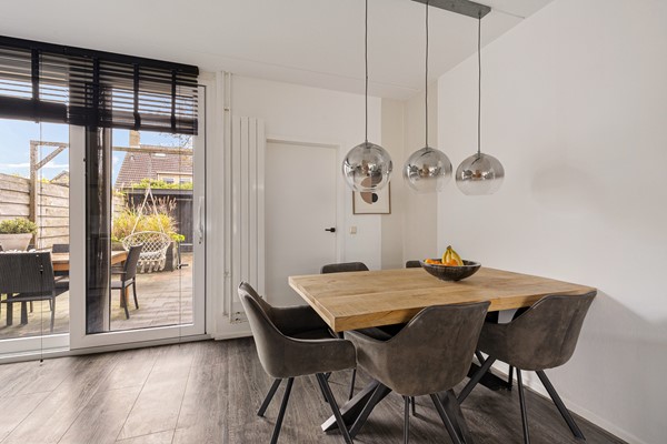 Foto - Te koop: De Stringen 30, 9074 BD Hallum